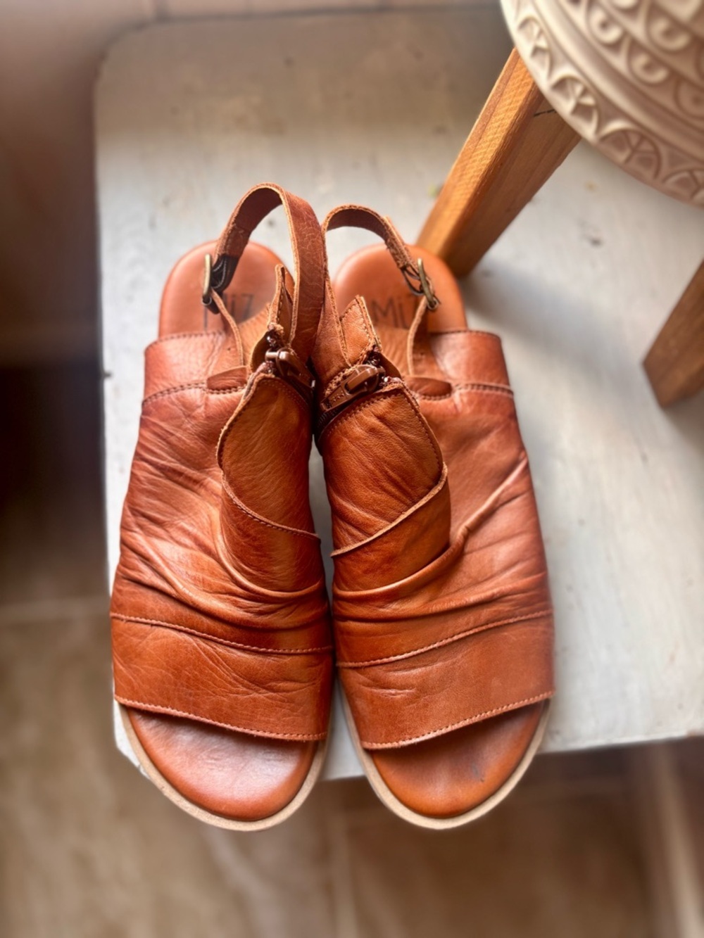 MIZ MOOZ | leather wedged sandal | size 38 - Picture 2 of 5